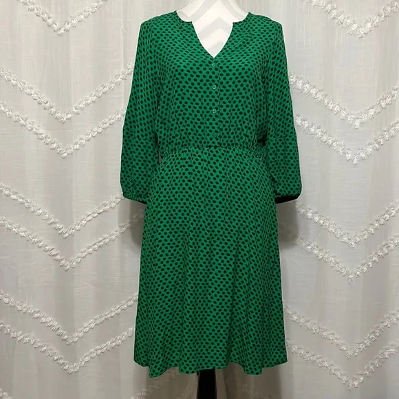 slim fit dress slacks Banana Republic Size 4 Blue Green Plaid Dress – Alaskan Dames main image 1